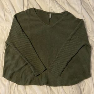 Soft Green V-neck Long Sleeve